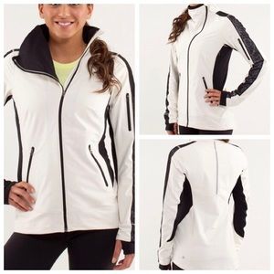 Lululemon Run:  draft dodger jacket